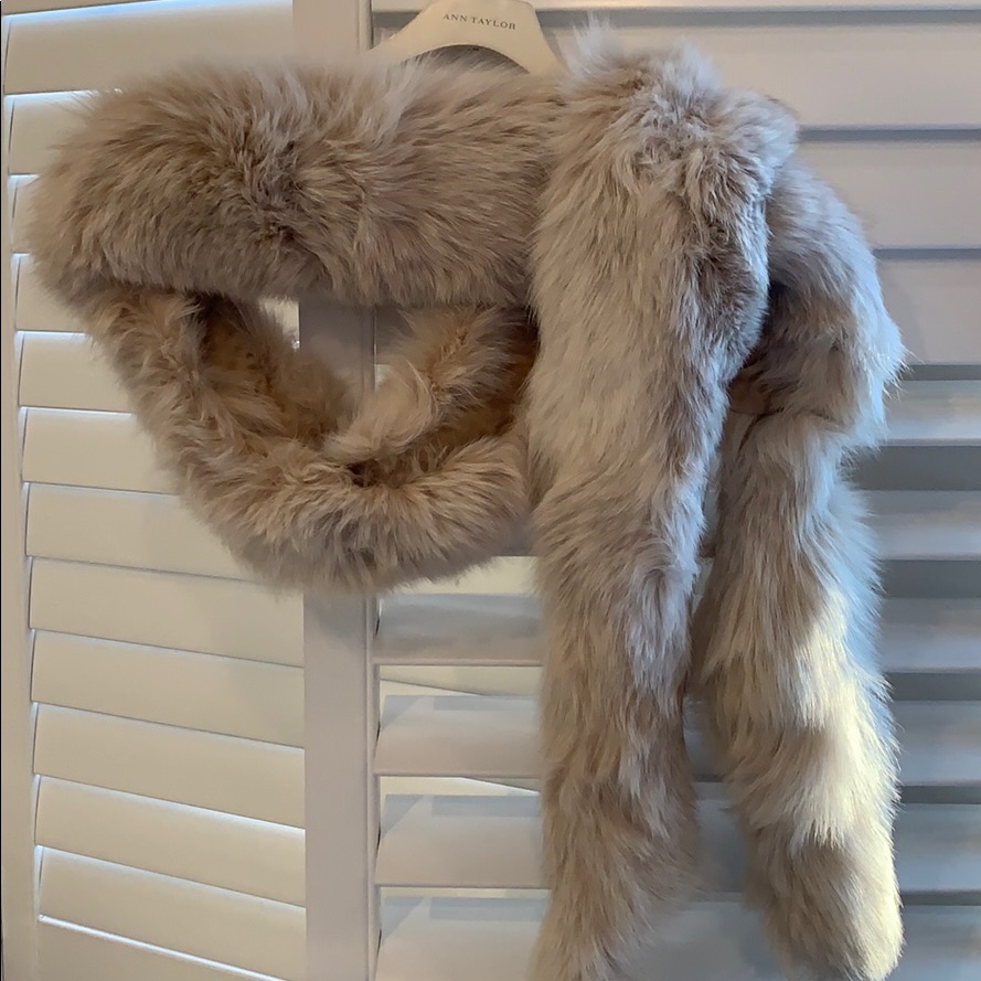 White Fox Stole